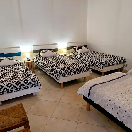 La Ferme Des Pierrettes Menneville